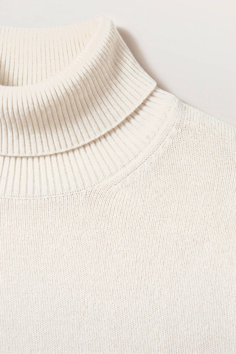 Ask rullekravetrøje i off-white — stofdetalje
